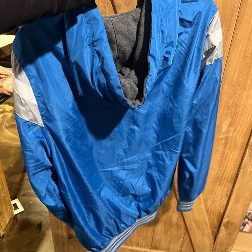 Detroit Lions Blue Hooded Windbreaker Jacket - Picture 2 of 2